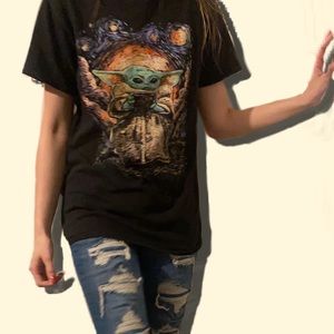 Van Gogh X Baby Yoda Graphic Tee - Star Wars The Mandalorian  Merch (medium)